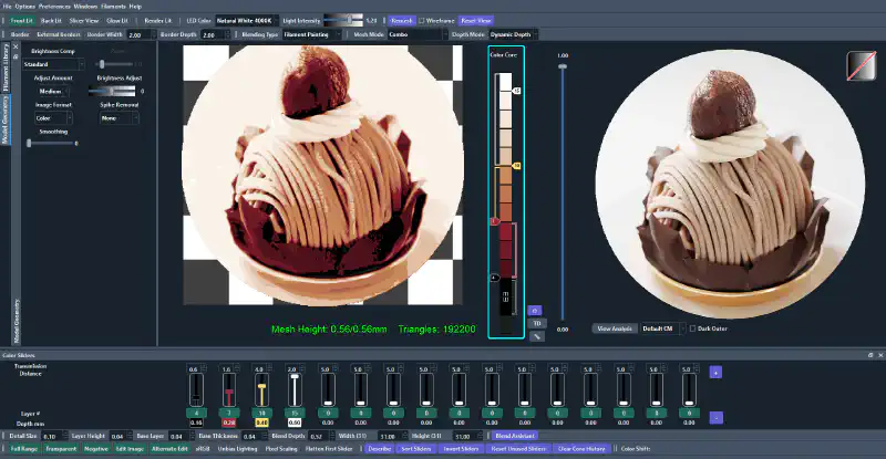 HueForgeのプレビュー画面。右が元画像、左がシミュレーション