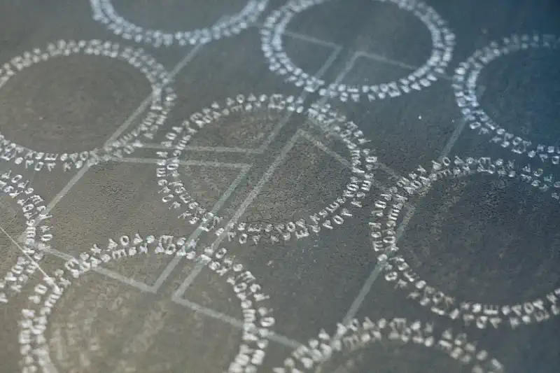 銀色シルクPLAで印刷したリングのテキスト部分