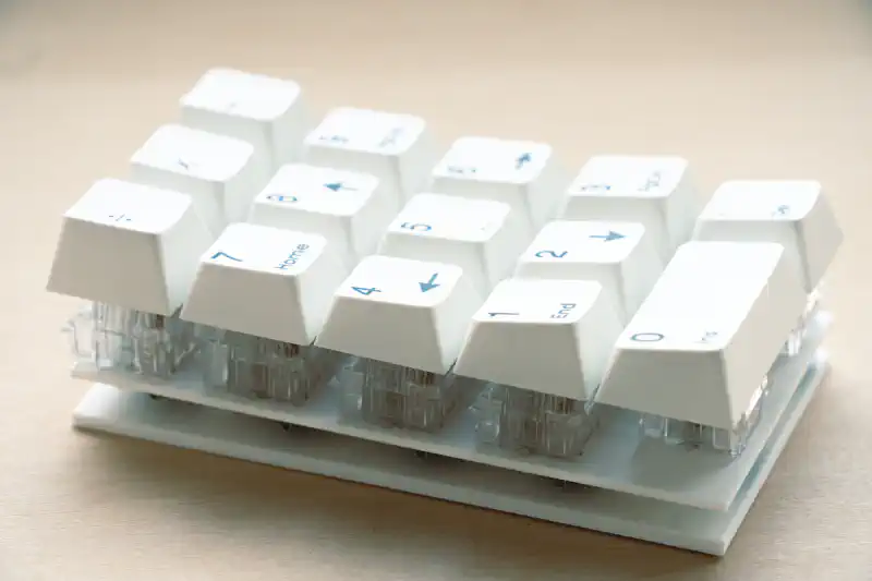 キーキャップを装着